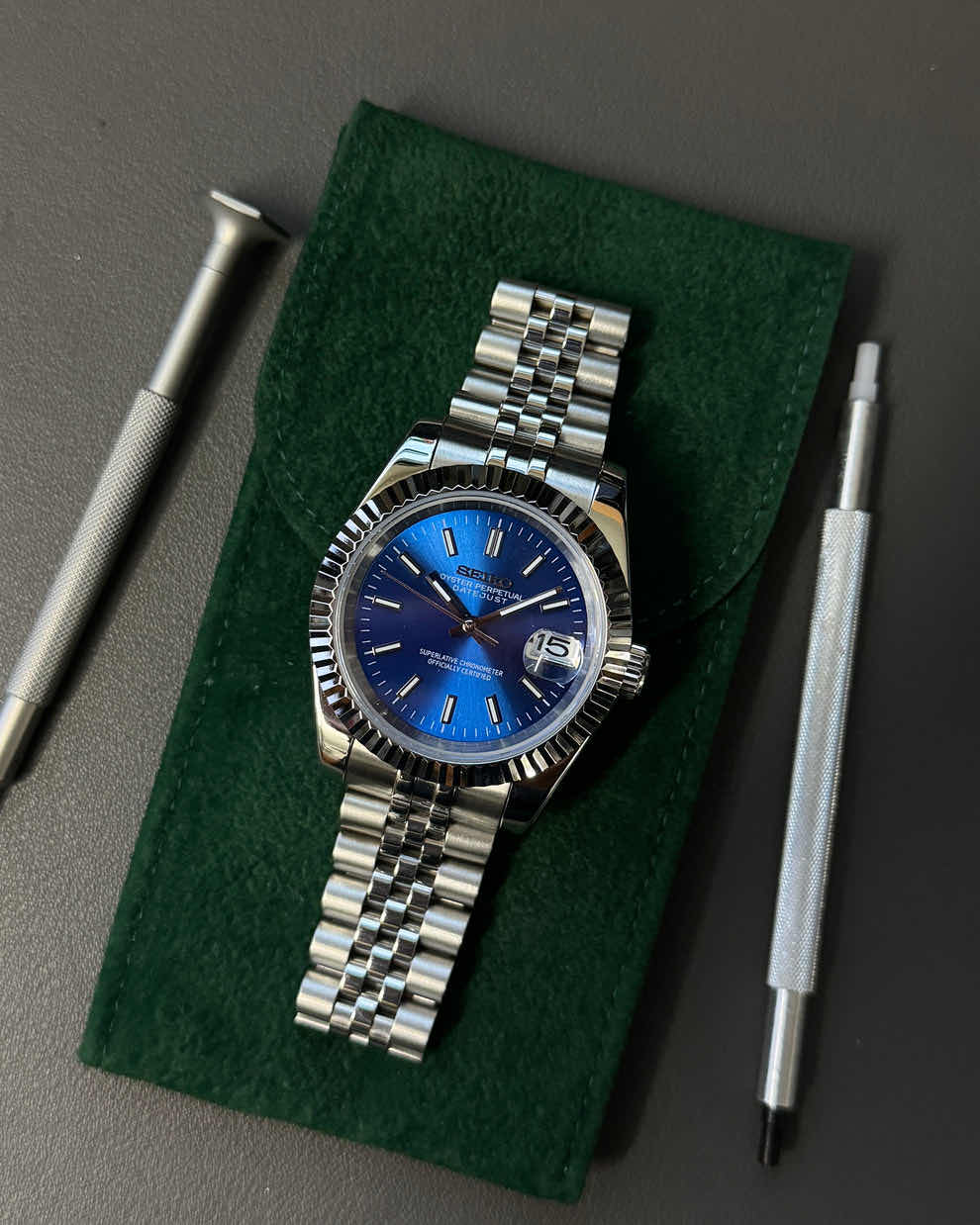 DATEIKO (BLUE SUNBURST)