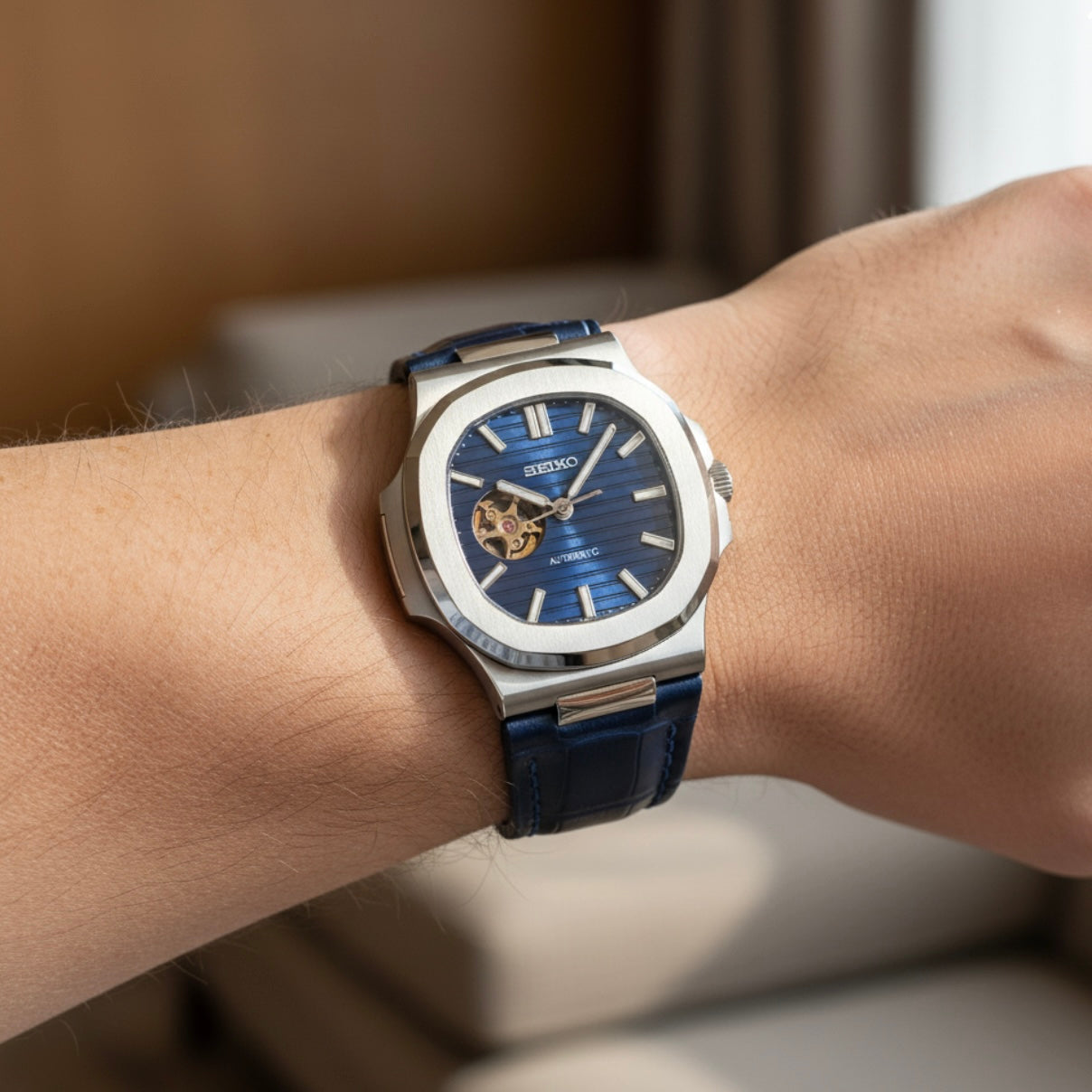 NAUTIKO | BLUE LEATHER