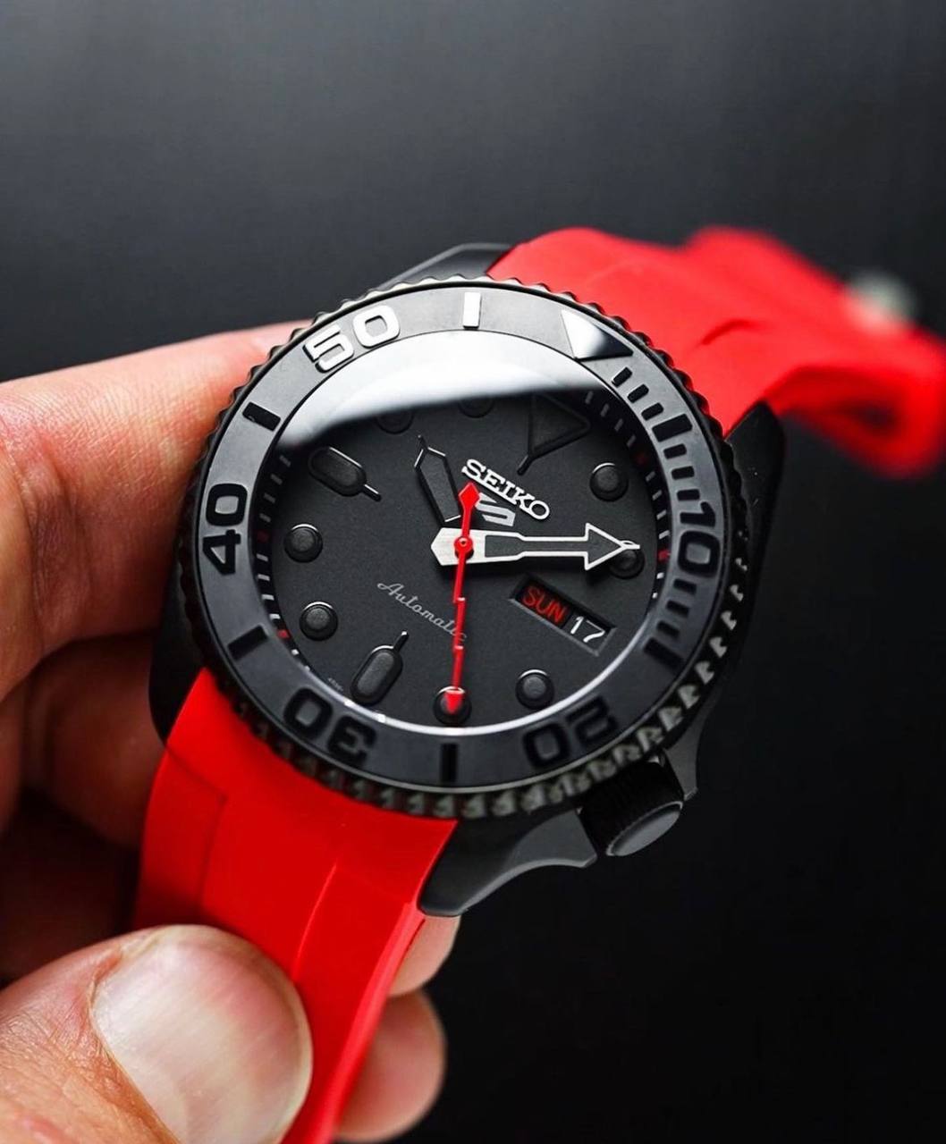 DIVER | RED LINE