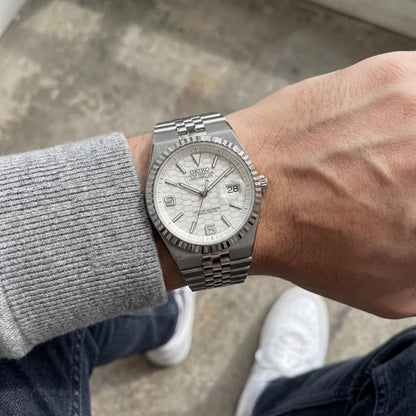 DATEIKO | HEX DWELLER WHITE