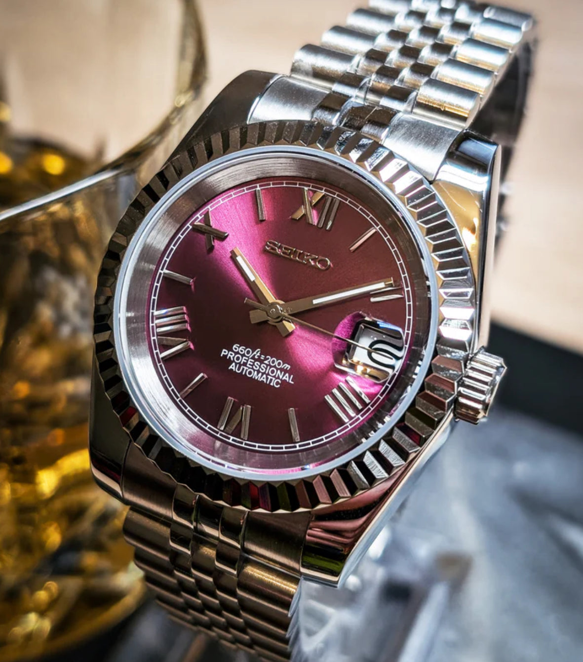 DATEIKO | PURPLE ROMAN