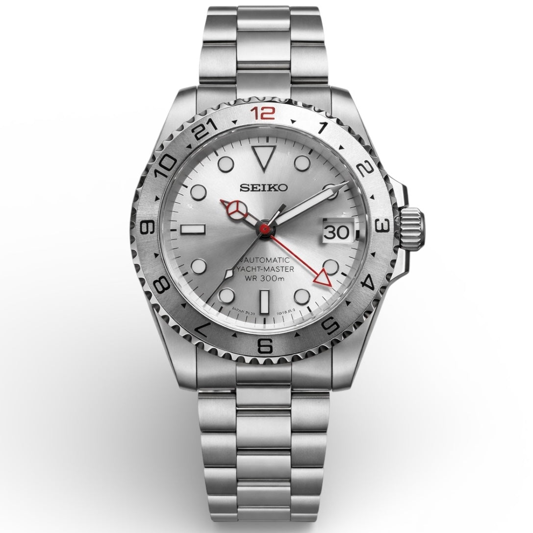 YACHTIKO | SILVER SURFER