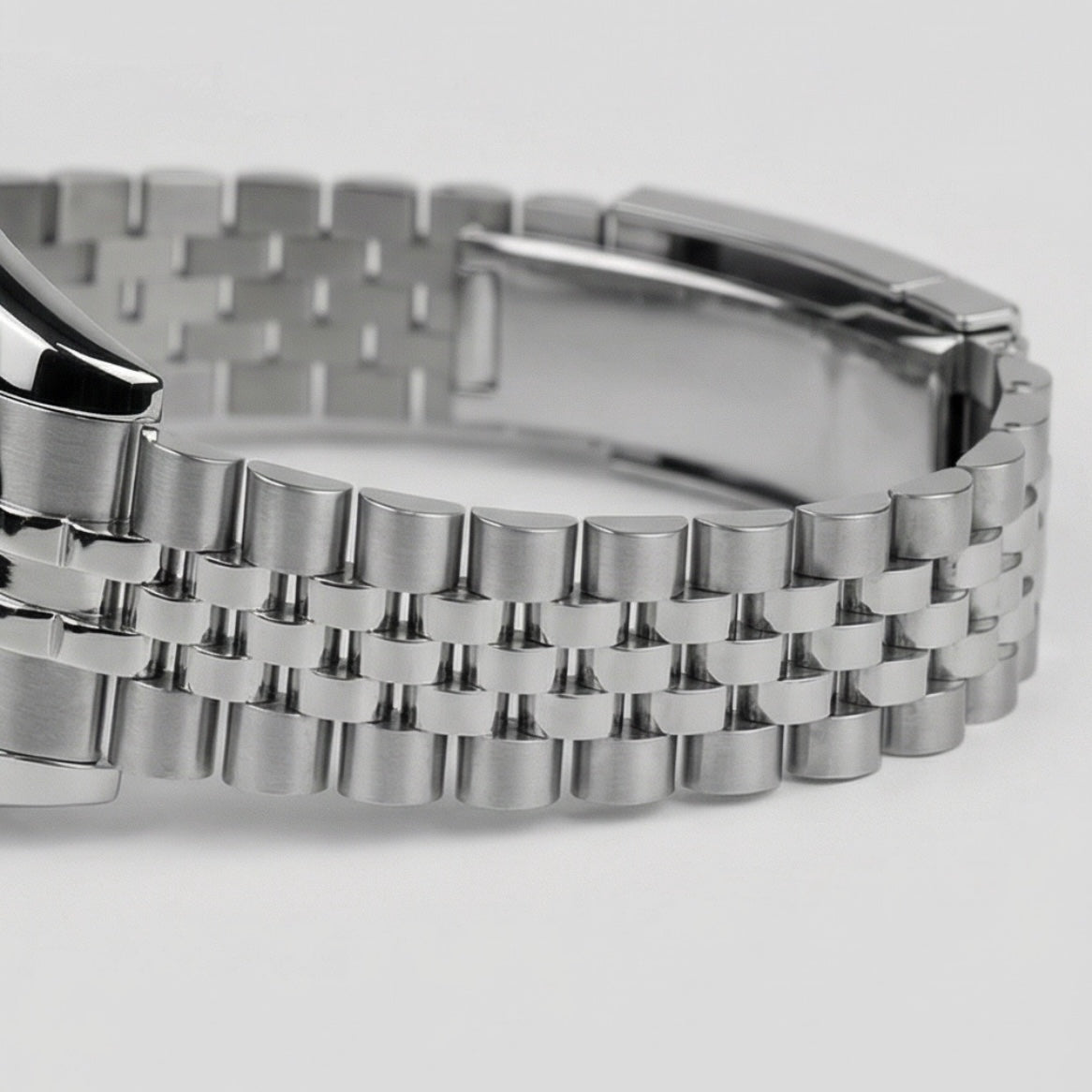 DATEIKO | ARABIC DIAMOND