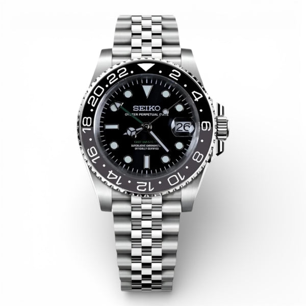 GMTEIKO | BRUCE WAYNE