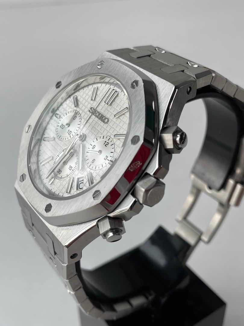 SEIOAK (WHITE CHRONO V2)